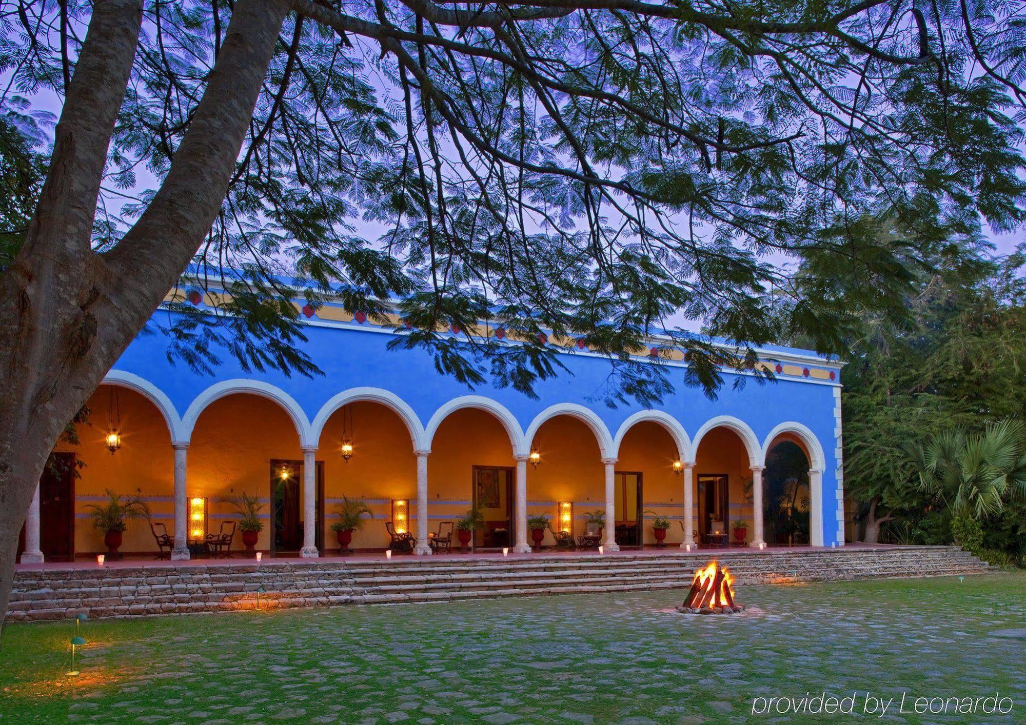 Hôtel Hacienda Santa Rosa à Santa Rosa  Extérieur photo